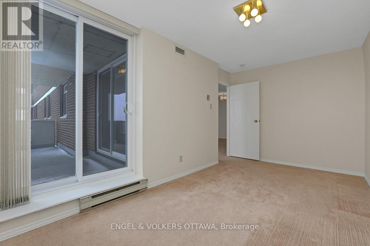 1103 - 1705 Playfair Drive, Ottawa, Ontario  K1H 8P6 - Photo 13 - X13011882