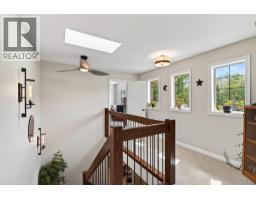 1544 Woodridge Road, Kelowna, British Columbia  V1W 2Z9 - Photo 24 - 10386230