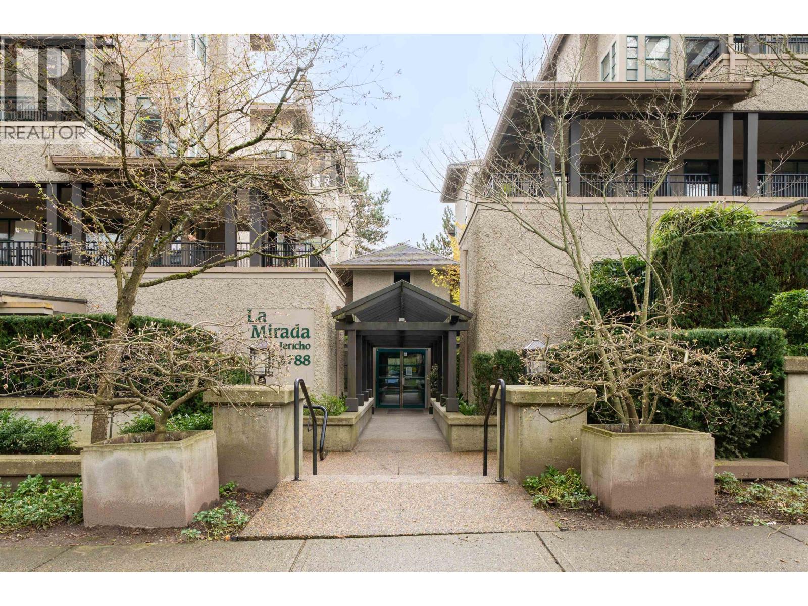 205 3788 W 8th Avenue, Vancouver, British Columbia  V6R 1Z3 - Photo 23 - R3123149