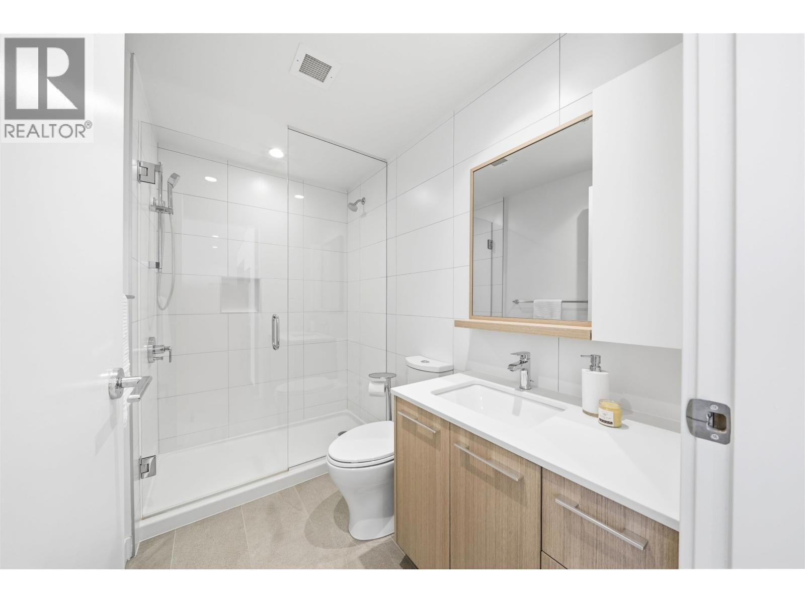 209 9888 University Crescent, Burnaby, British Columbia  V5A 0G4 - Photo 15 - R3123173