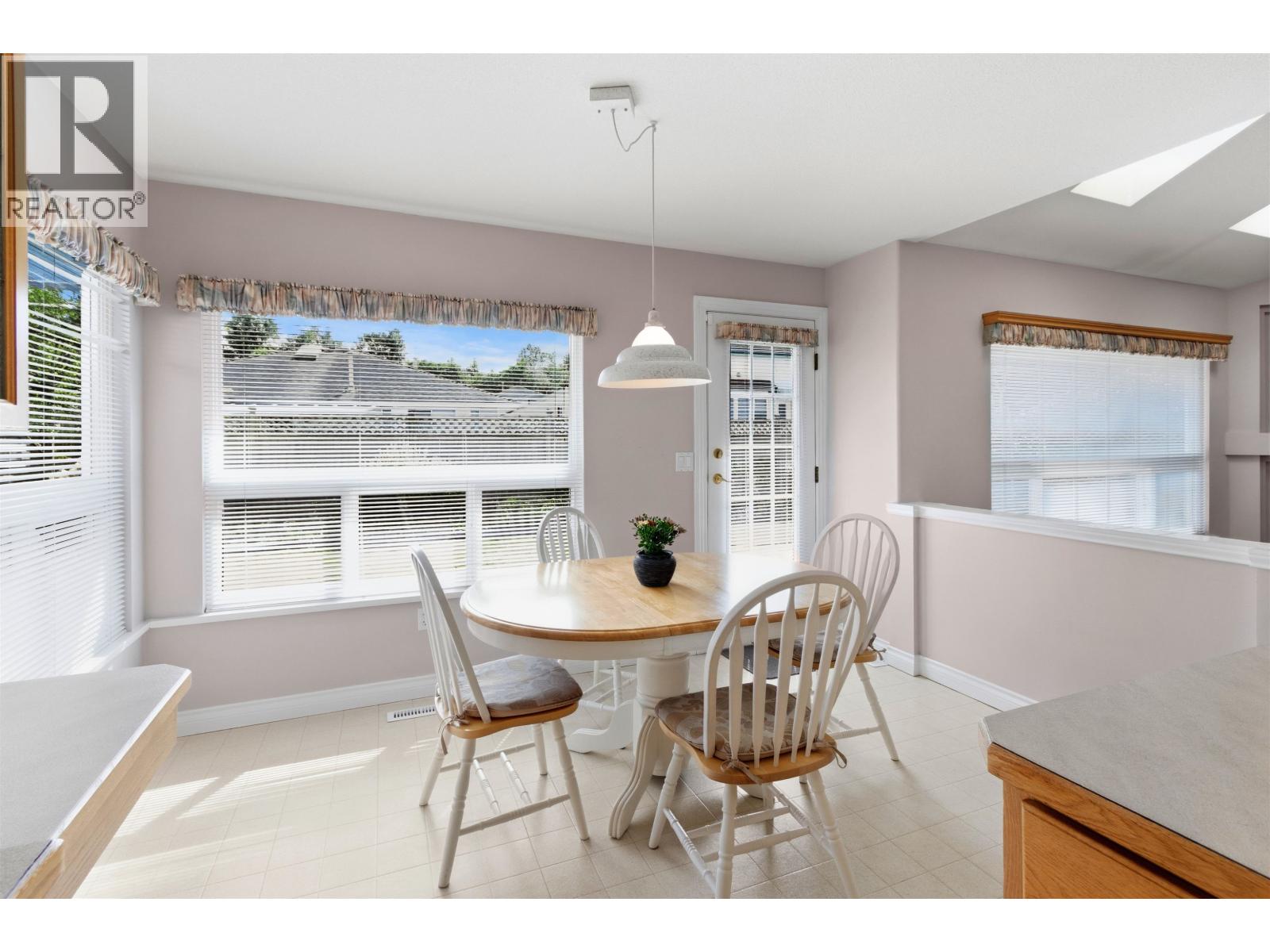 19658 Cedar Lane, Pitt Meadows, British Columbia  V3Y 2E4 - Photo 12 - R3123165