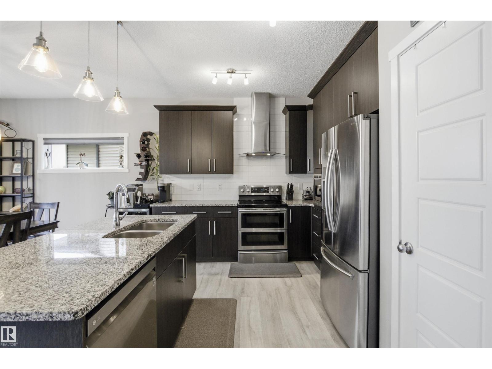 807 Eagleson Li Nw, Edmonton, Alberta  T6M 0V3 - Photo 8 - E4487417