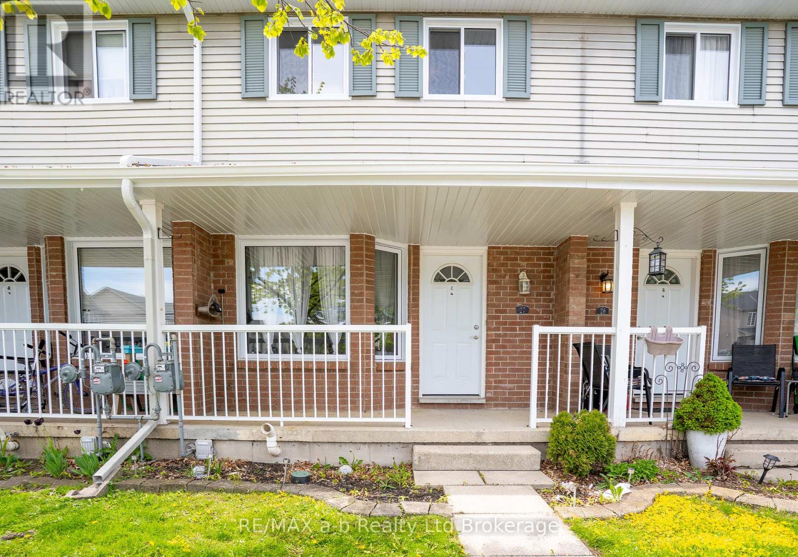 27 - 10 Dufferin Street, Norwich, Ontario  N0J 1P0 - Photo 2 - X13096310