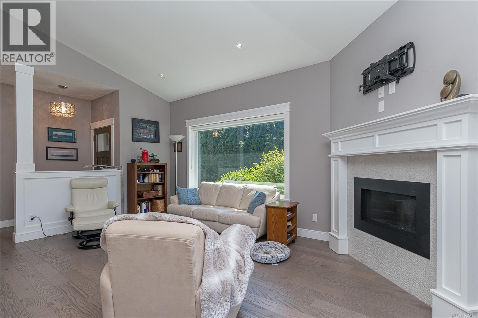 1602 Kenmore Rd, Saanich, British Columbia  V8N 2E4 - Photo 7 - 1036463