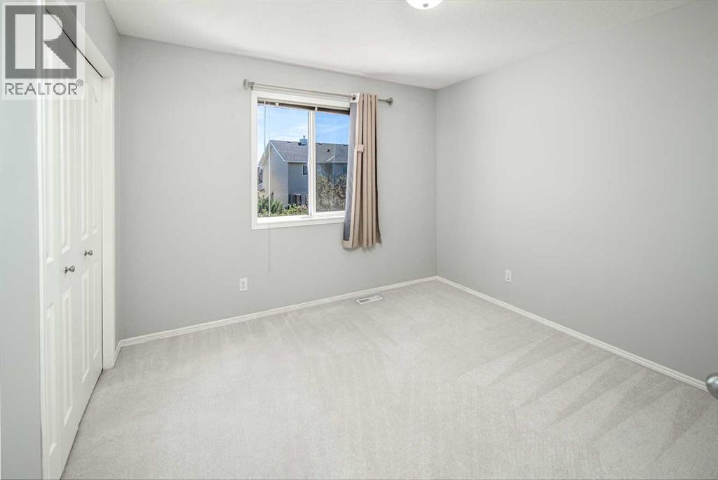 32 Cougarstone Square Sw, Calgary, Alberta  T3H 5J4 - Photo 21 - A2301938