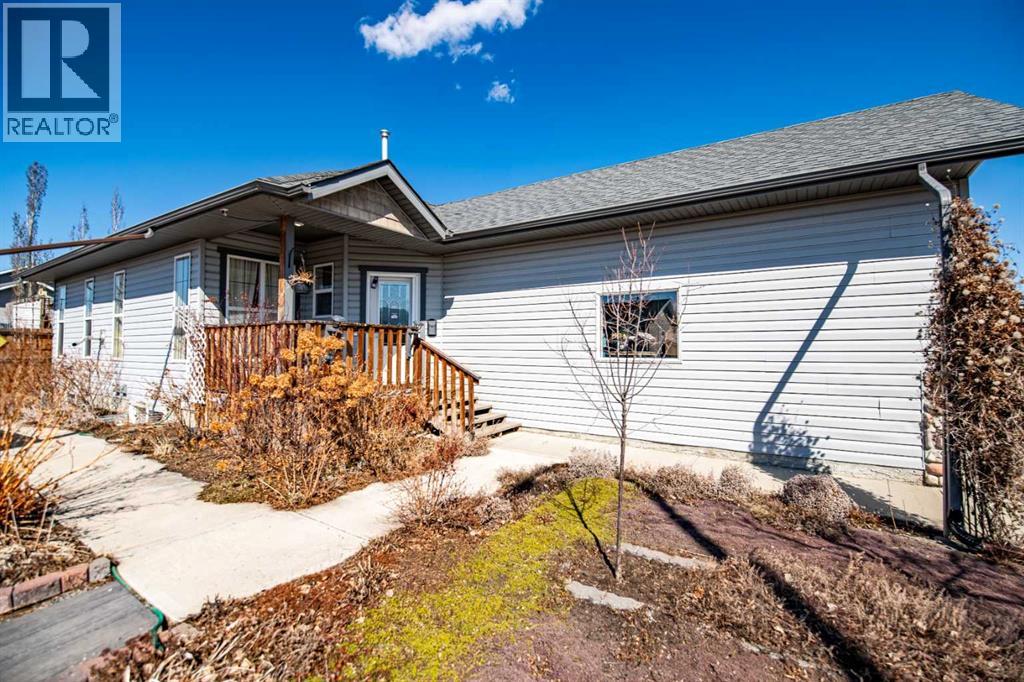 57 Woodbine Close, Blackfalds, Alberta  T4M 0K5 - Photo 4 - A2305596