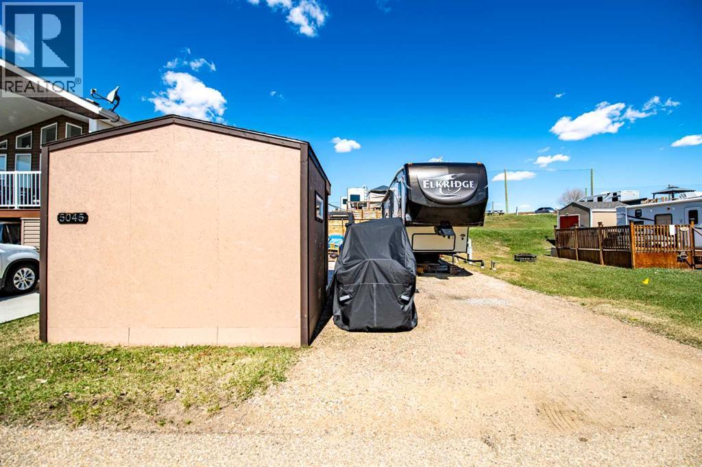 5045, 25054 South Pine Lake Road, Rural Red Deer County, Alberta  T0M 1J0 - Photo 8 - A2307619