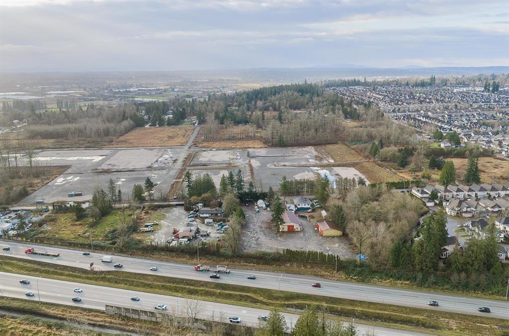 21341/21373 83 Avenue, Langley, British Columbia V2Y 2C6 - Photo 3 - C8078734