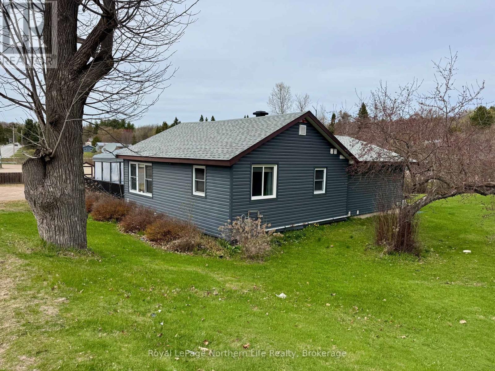 440 Main Street, Powassan, Ontario  P0H 1Z0 - Photo 22 - X13123294