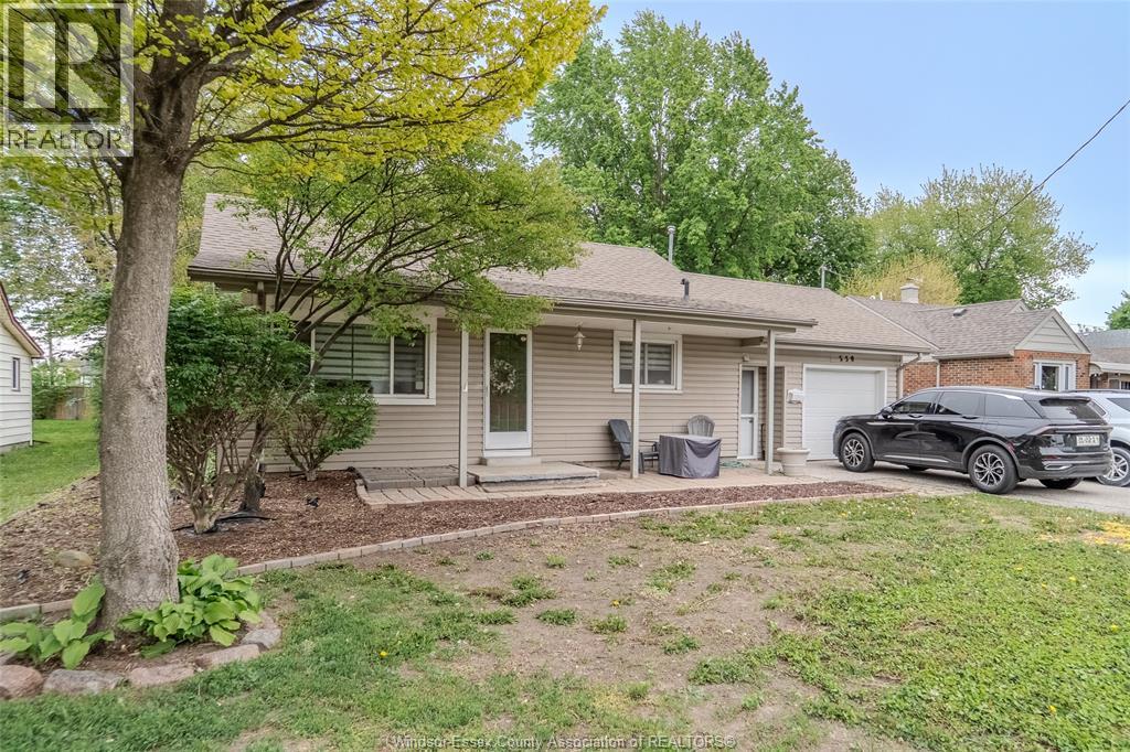 MLS# 26010879: 530 Lesperance ROAD, Tecumseh, Canada