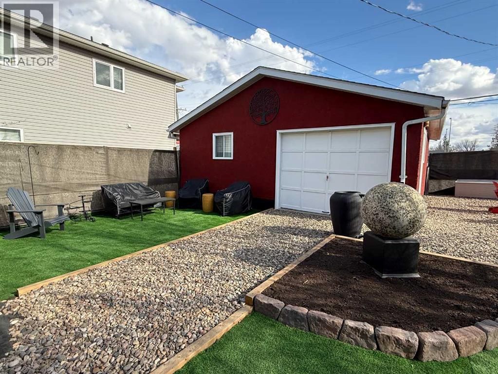 4817 45 Street, Lloydminster, Saskatchewan  S9V 0H8 - Photo 6 - A2309603