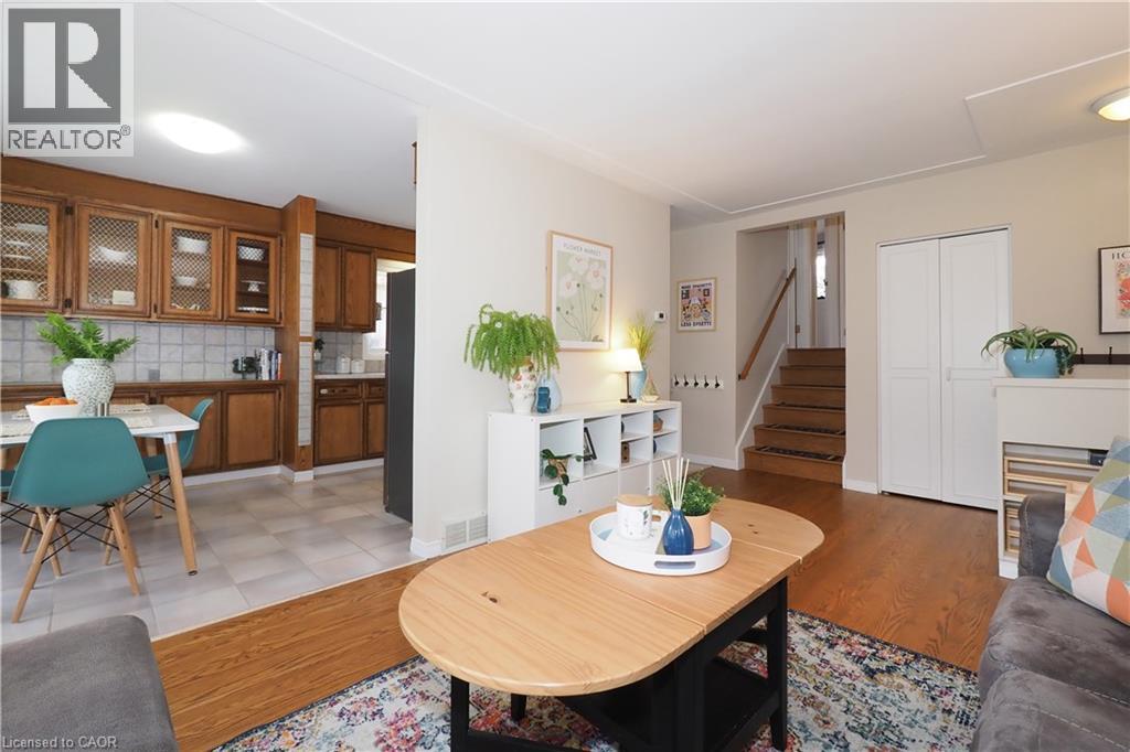 88 Gilmour Crescent, Kitchener, Ontario  N2M 4N4 - Photo 6 - 40827759