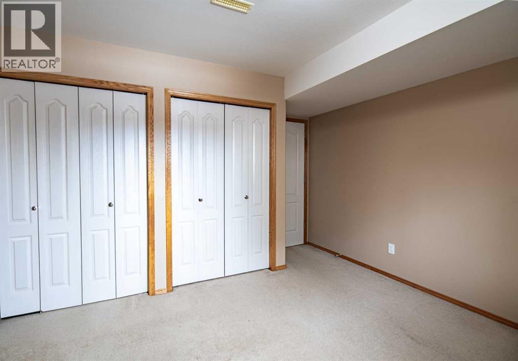 22 Mcdougall Close, Penhold, Alberta  T0M 1R0 - Photo 42 - A2290734