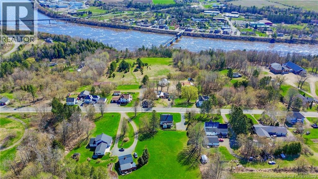 136 Riverview Drive, Florenceville-Bristol, New Brunswick  E7L 3M3 - Photo 5 - NB139193