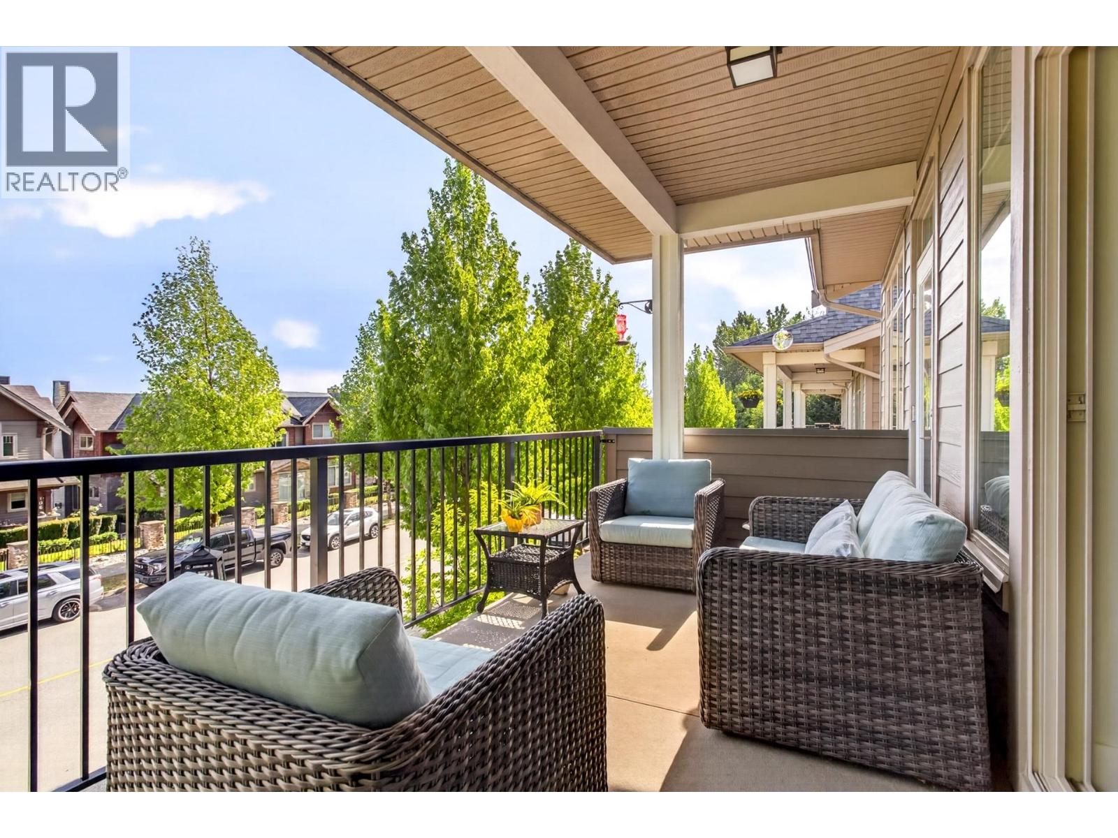 103 3451 Burke Village Promenade, Coquitlam, British Columbia  V3E 0K1 - Photo 12 - R3123092