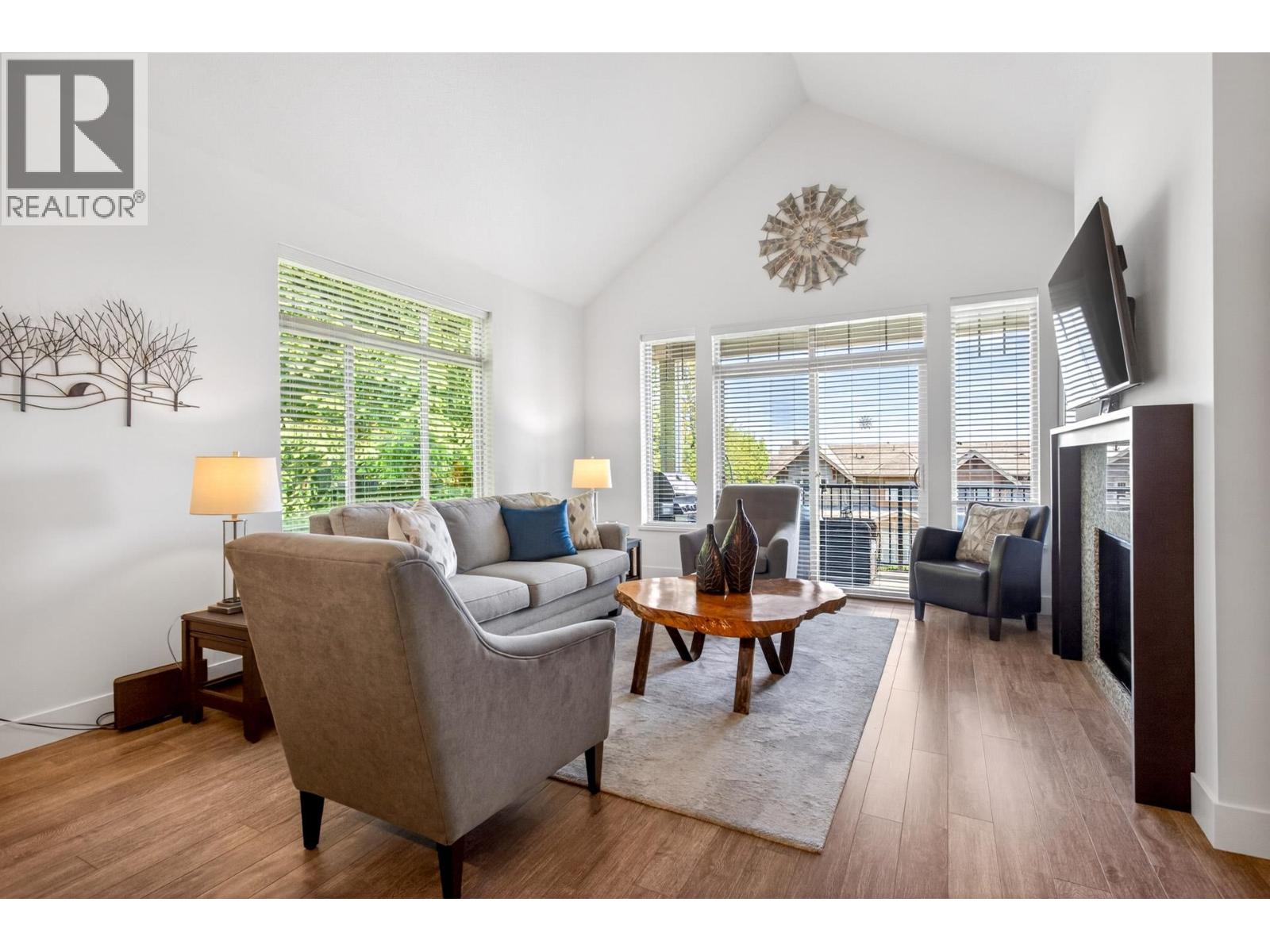 103 3451 Burke Village Promenade, Coquitlam, British Columbia  V3E 0K1 - Photo 9 - R3123092