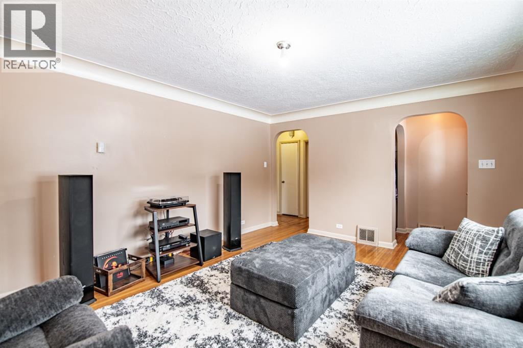 3505 45 Avenue, Red Deer, Alberta  T4N 3K7 - Photo 19 - A2301803