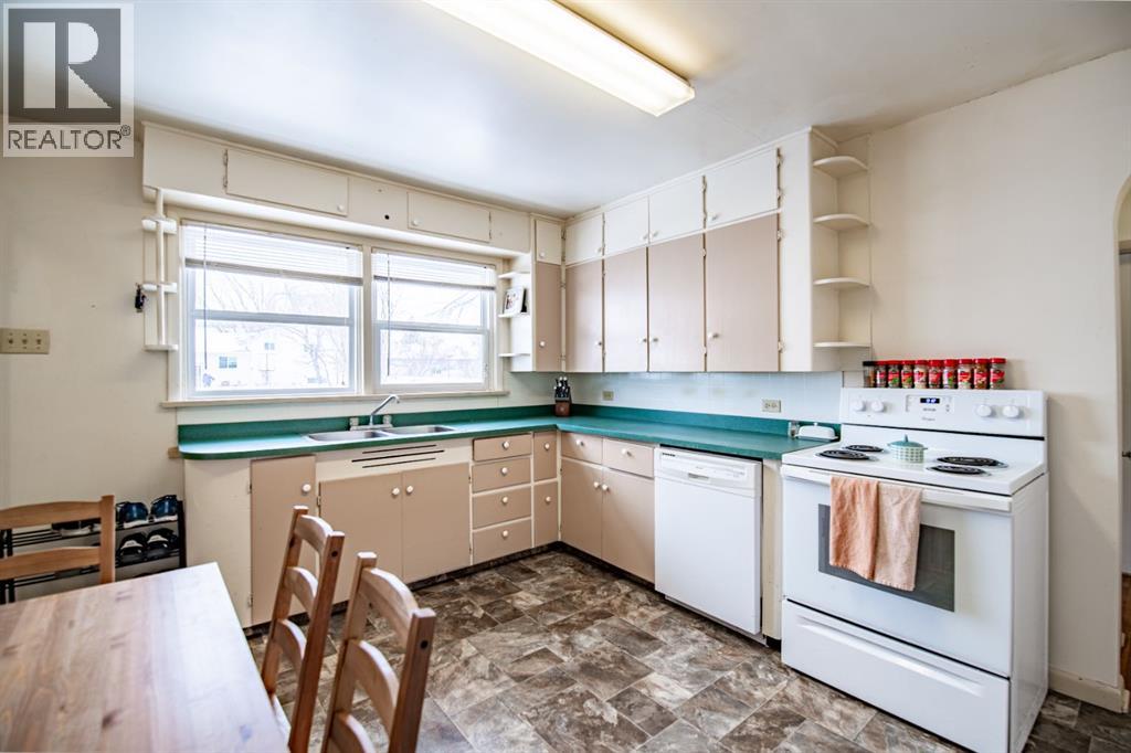 3505 45 Avenue, Red Deer, Alberta  T4N 3K7 - Photo 21 - A2301803