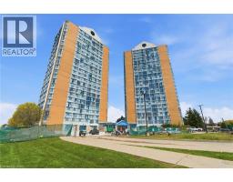 25 TRAILWOOD Drive Unit# 2206, Mississauga, Ontario