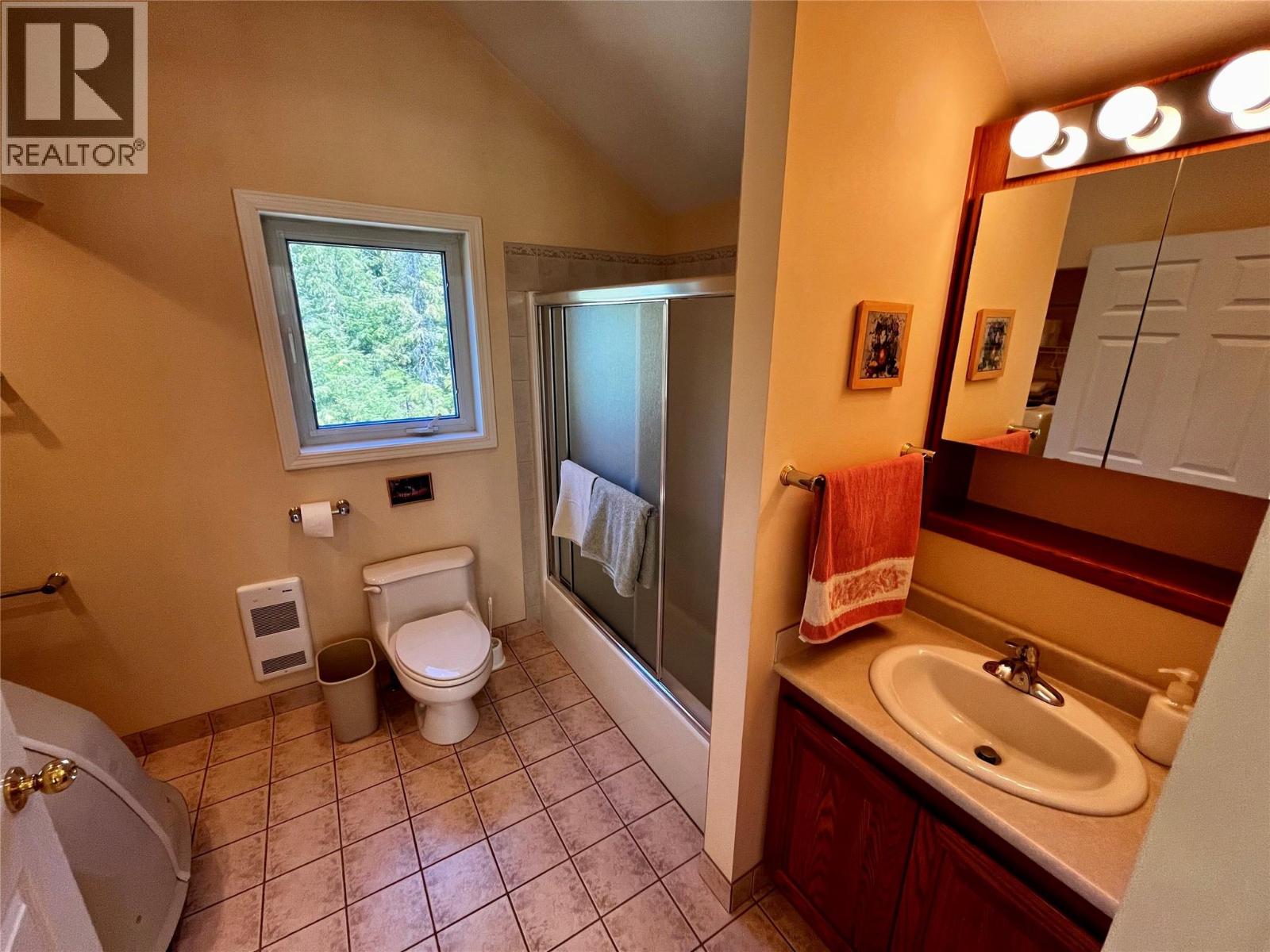 390 Silver Queen Road, Burton, British Columbia  V0G 1R0 - Photo 47 - 10386687