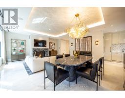 302 - 77 CLARENDON AVENUE, Toronto, Ontario