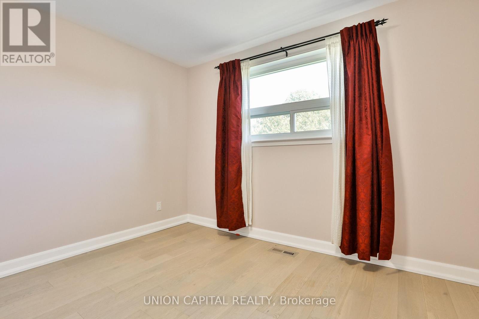 Main - 168 Old Sheppard Avenue, Toronto, Ontario  M2J 3L9 - Photo 15 - C13123244