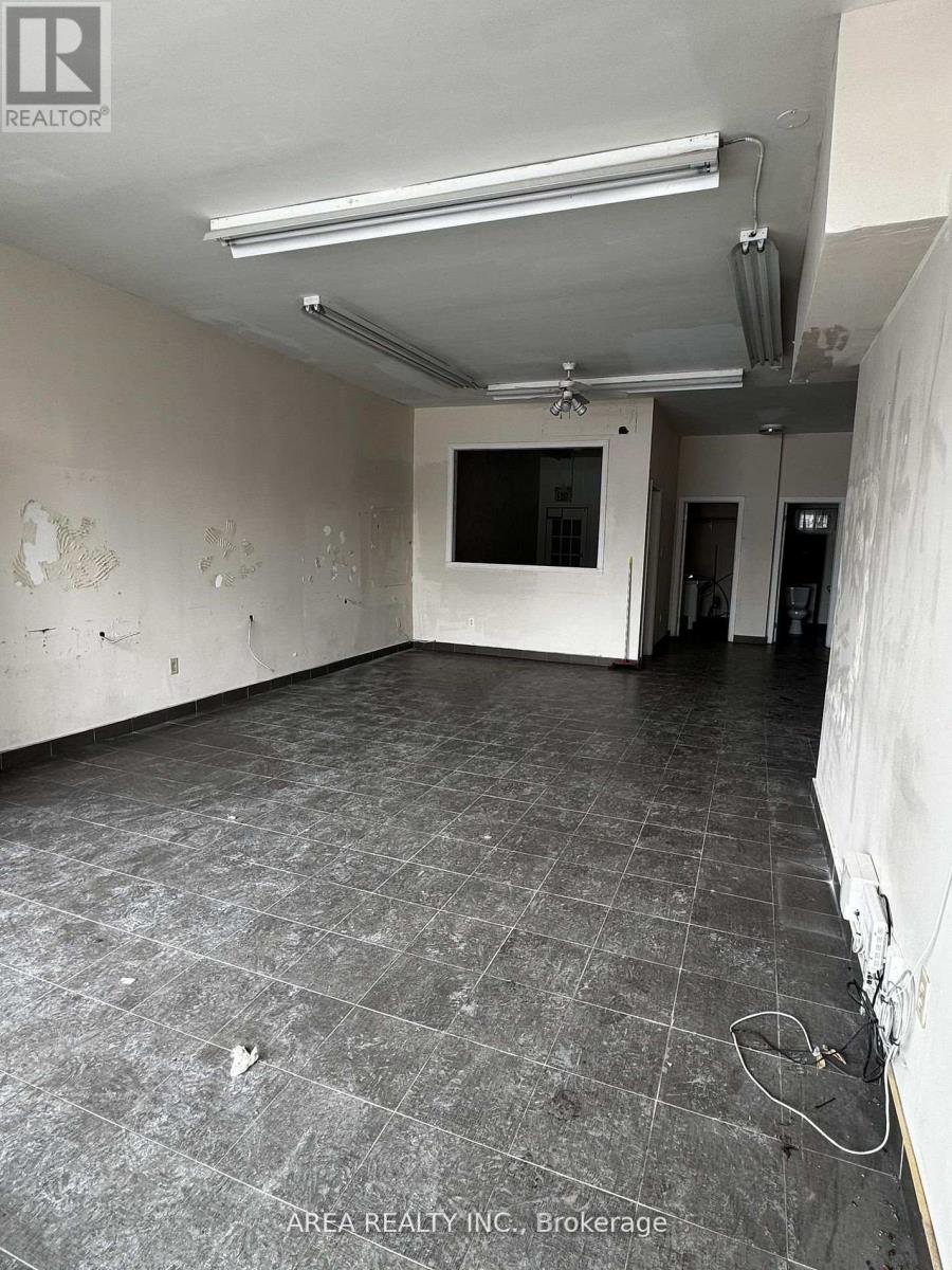672 Sheppard Avenue W, Toronto, Ontario  M3H 2S5 - Photo 3 - C13123344