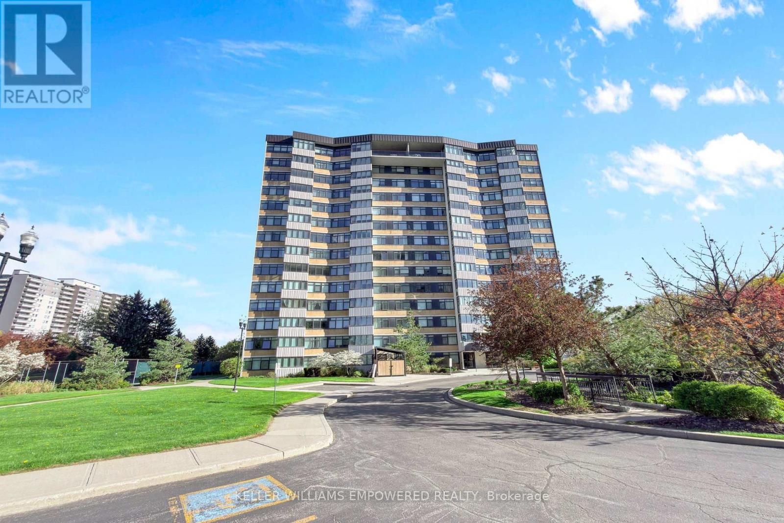 203 - 90 FISHERVILLE ROAD, Toronto, Ontario
