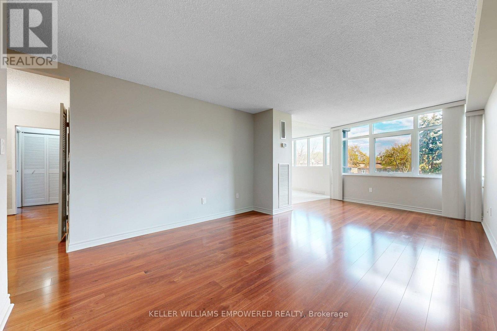 203 - 90 Fisherville Road, Toronto, Ontario  M2R 3J9 - Photo 3 - C13123352