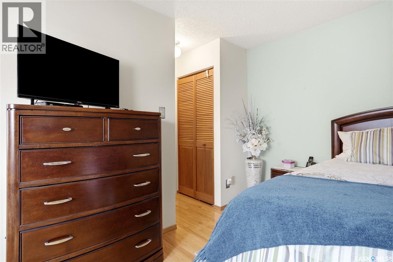 2750 Meadow Lane E, Regina, Saskatchewan  S4V 1L6 - Photo 16 - SK035851