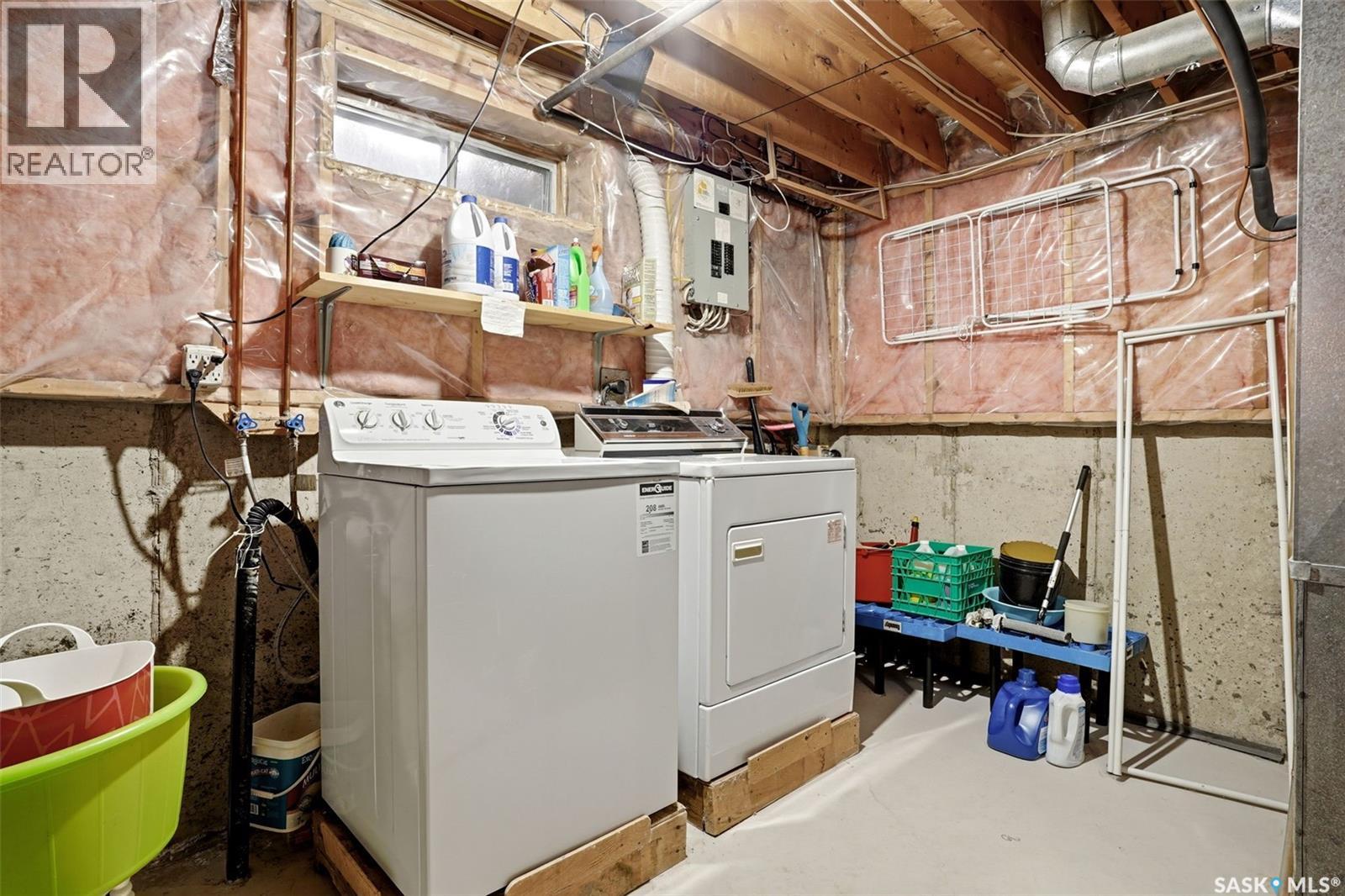 2750 Meadow Lane E, Regina, Saskatchewan  S4V 1L6 - Photo 28 - SK035851