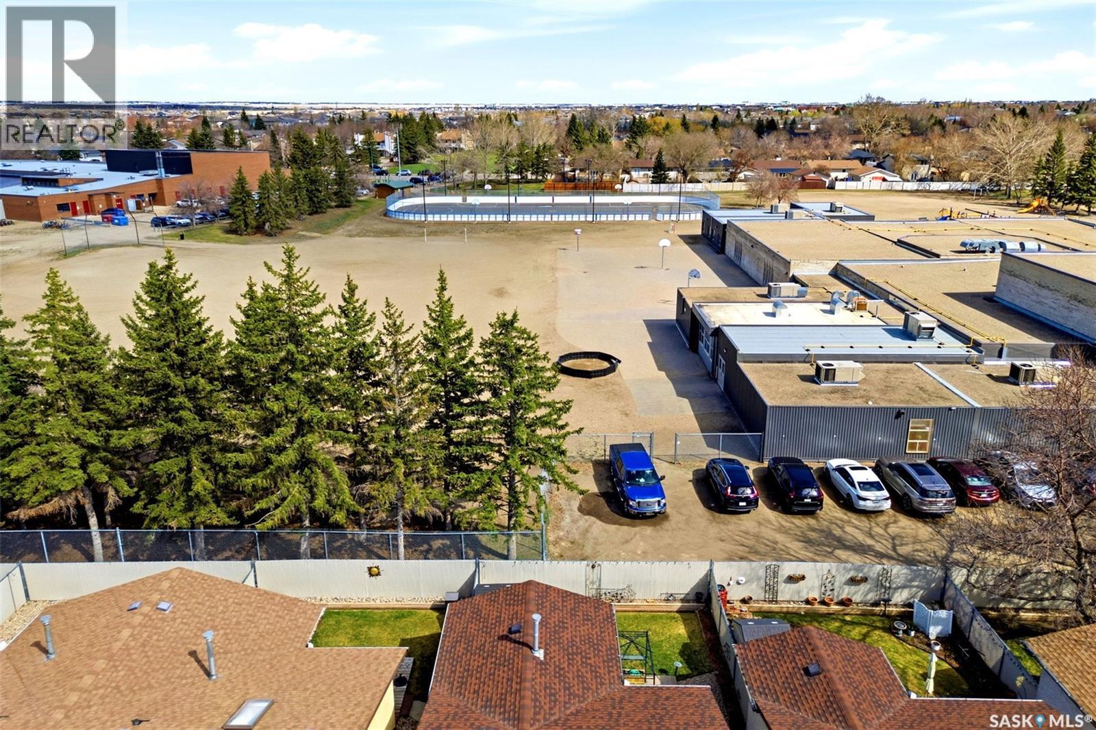 2750 Meadow Lane E, Regina, Saskatchewan  S4V 1L6 - Photo 37 - SK035851