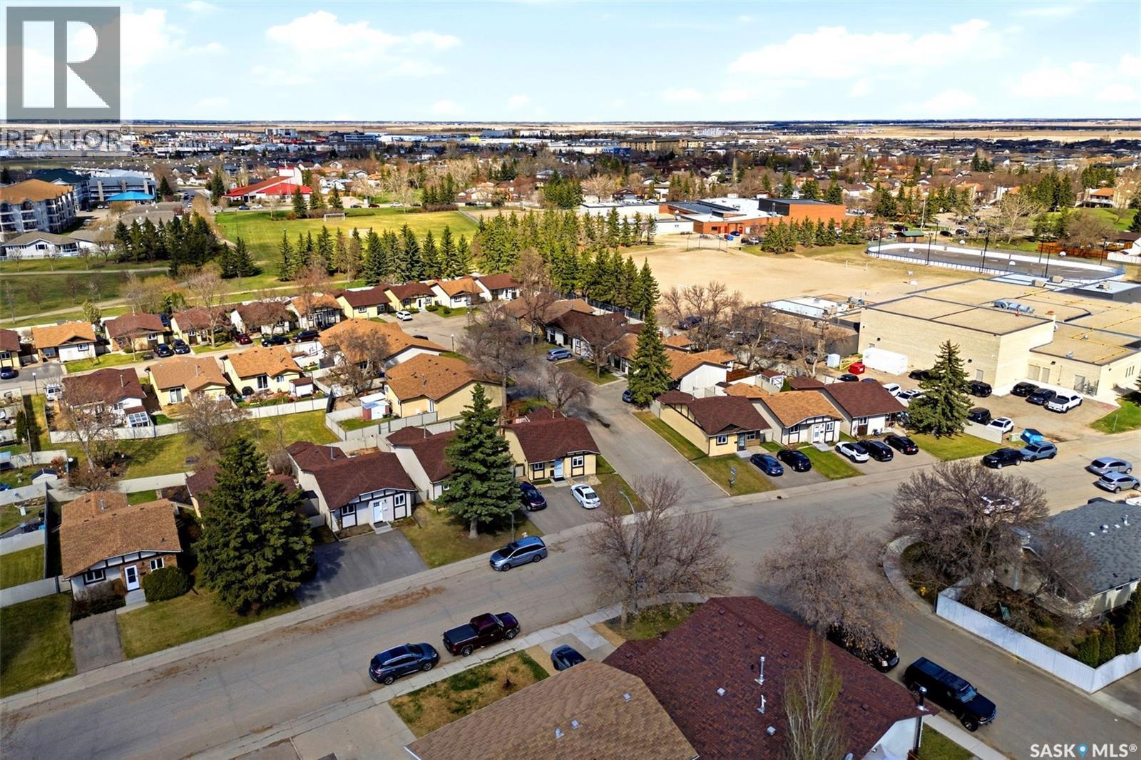 2750 Meadow Lane E, Regina, Saskatchewan  S4V 1L6 - Photo 40 - SK035851