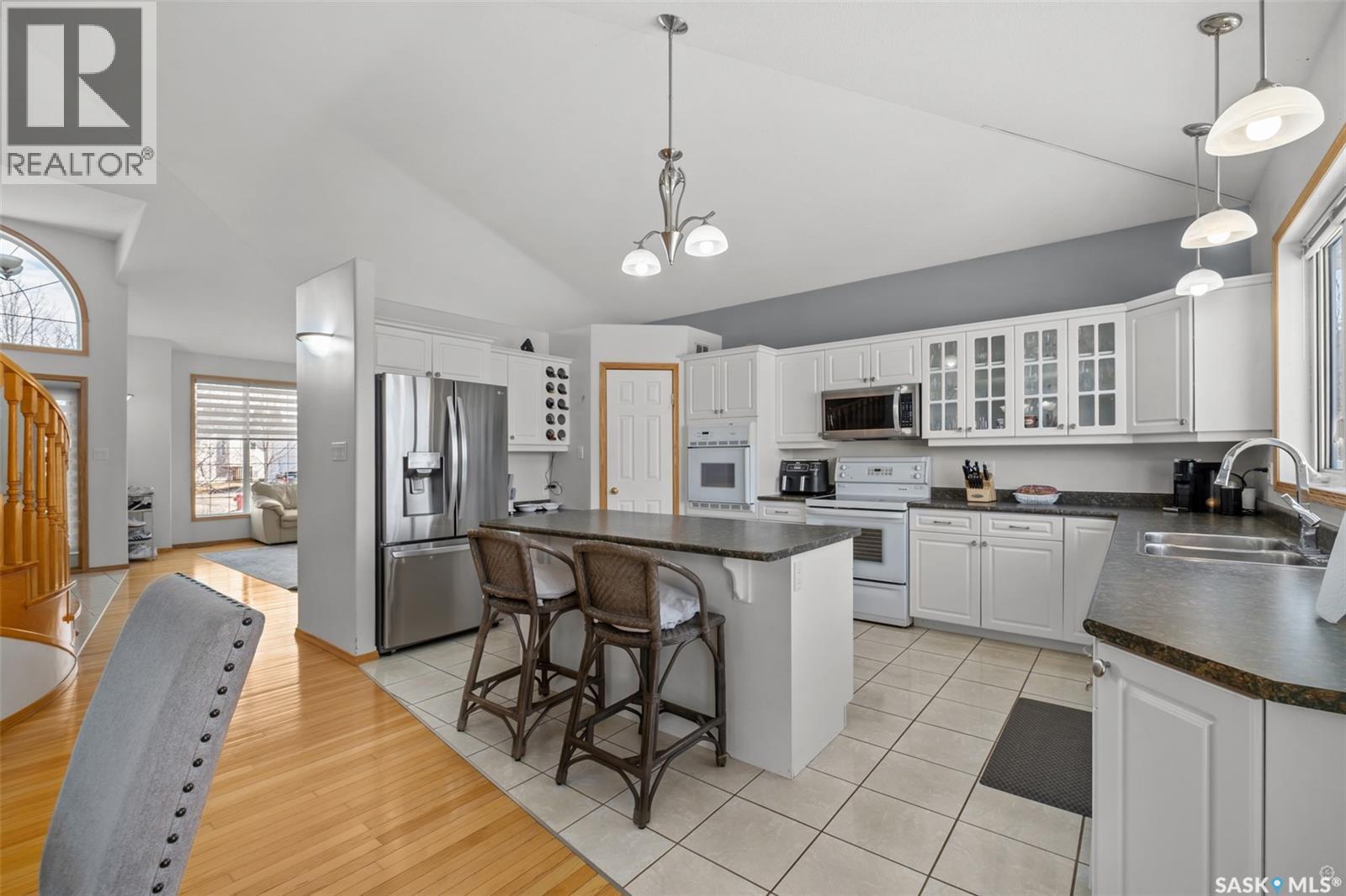 35 Feschuk Place, Prince Albert, Saskatchewan  S6X 1C6 - Photo 4 - SK035736