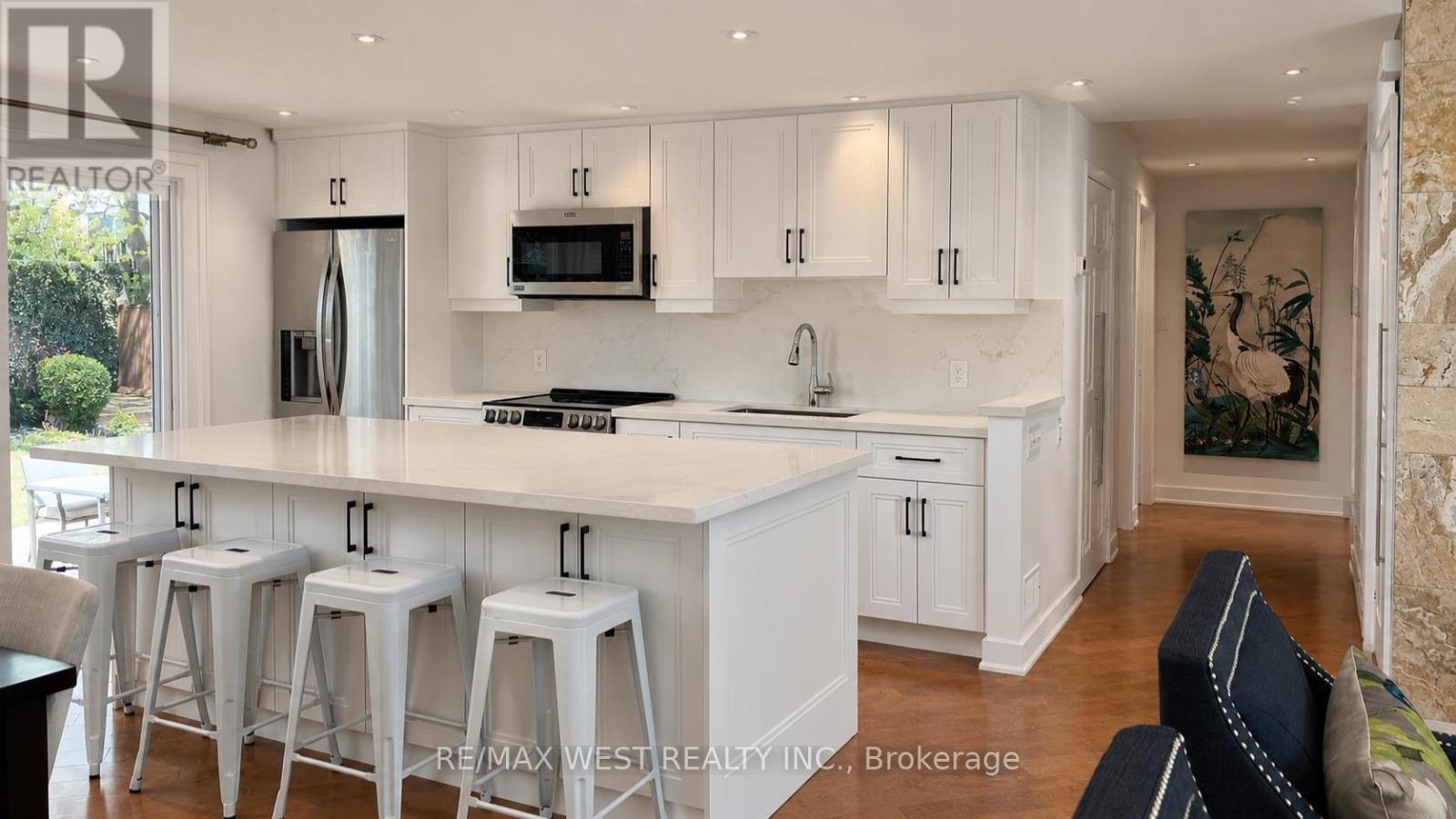 94 White Heather Boulevard, Toronto, Ontario  M1V 1P8 - Photo 3 - E13123196
