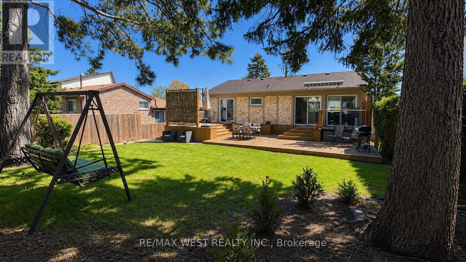 94 White Heather Boulevard, Toronto, Ontario  M1V 1P8 - Photo 37 - E13123196