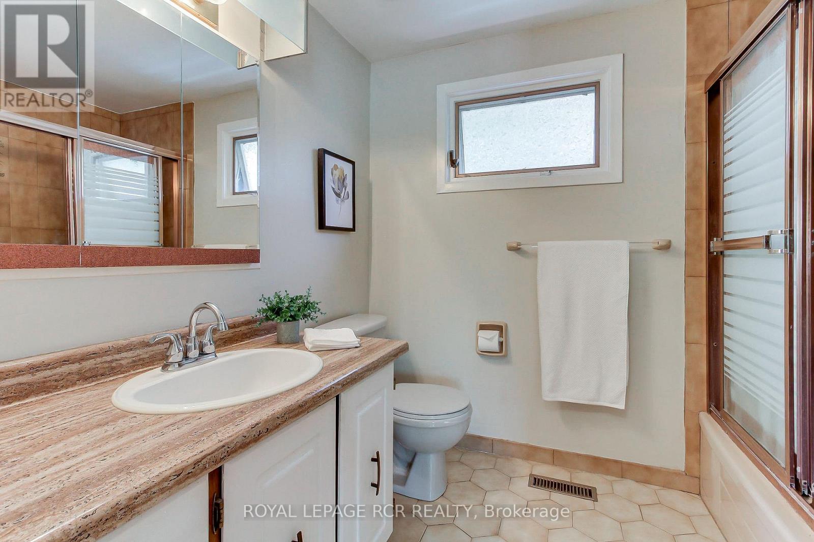 408 Handley Crescent, Newmarket, Ontario L3Y 4T4 - Photo 35 - N13123266
