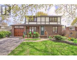 408 HANDLEY CRESCENT, Newmarket, Ontario
