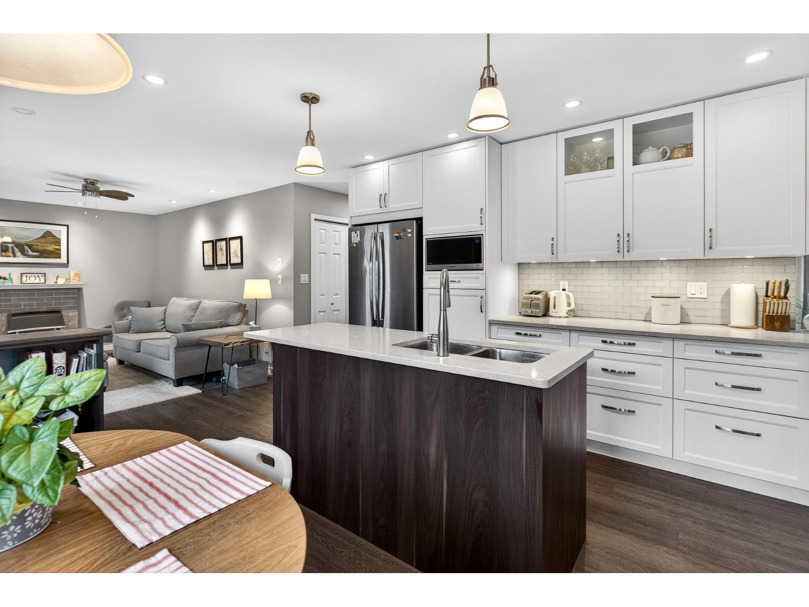 4851 208a Street, Langley, British Columbia  V3A 5X9 - Photo 14 - R3122801