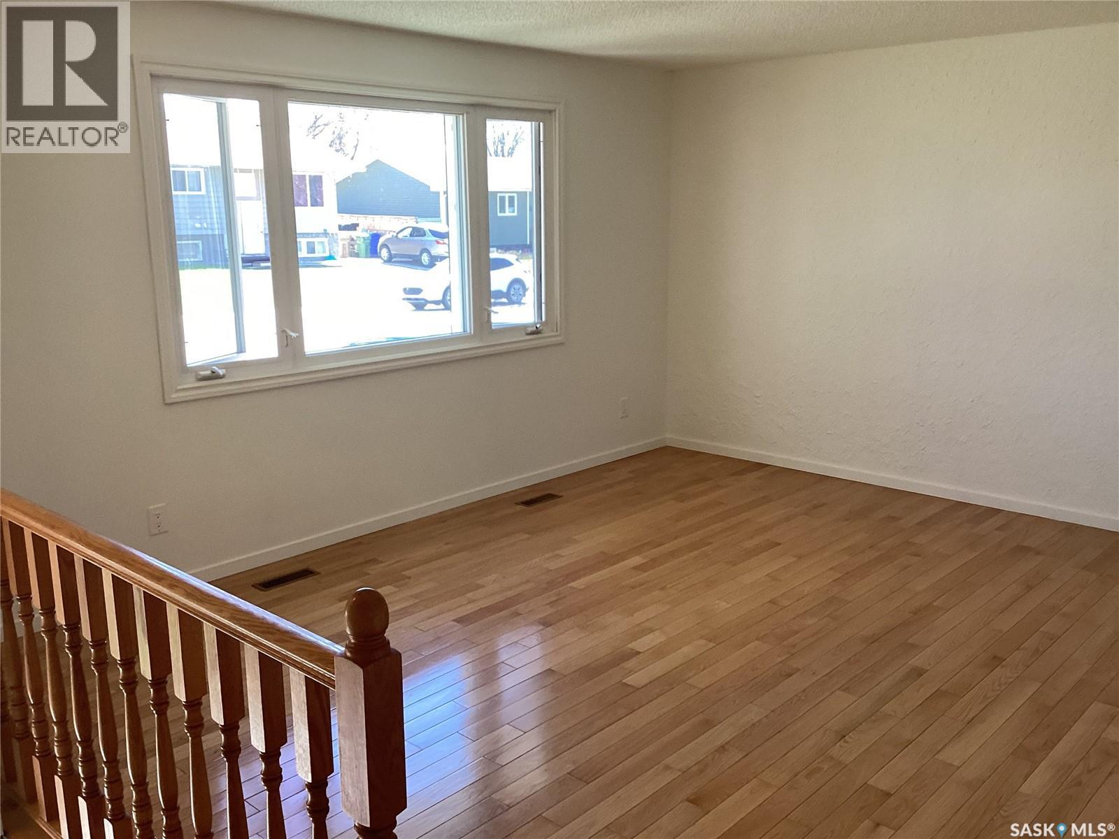1526 Brown Street, Regina, Saskatchewan  S4N 4R7 - Photo 7 - SK035806