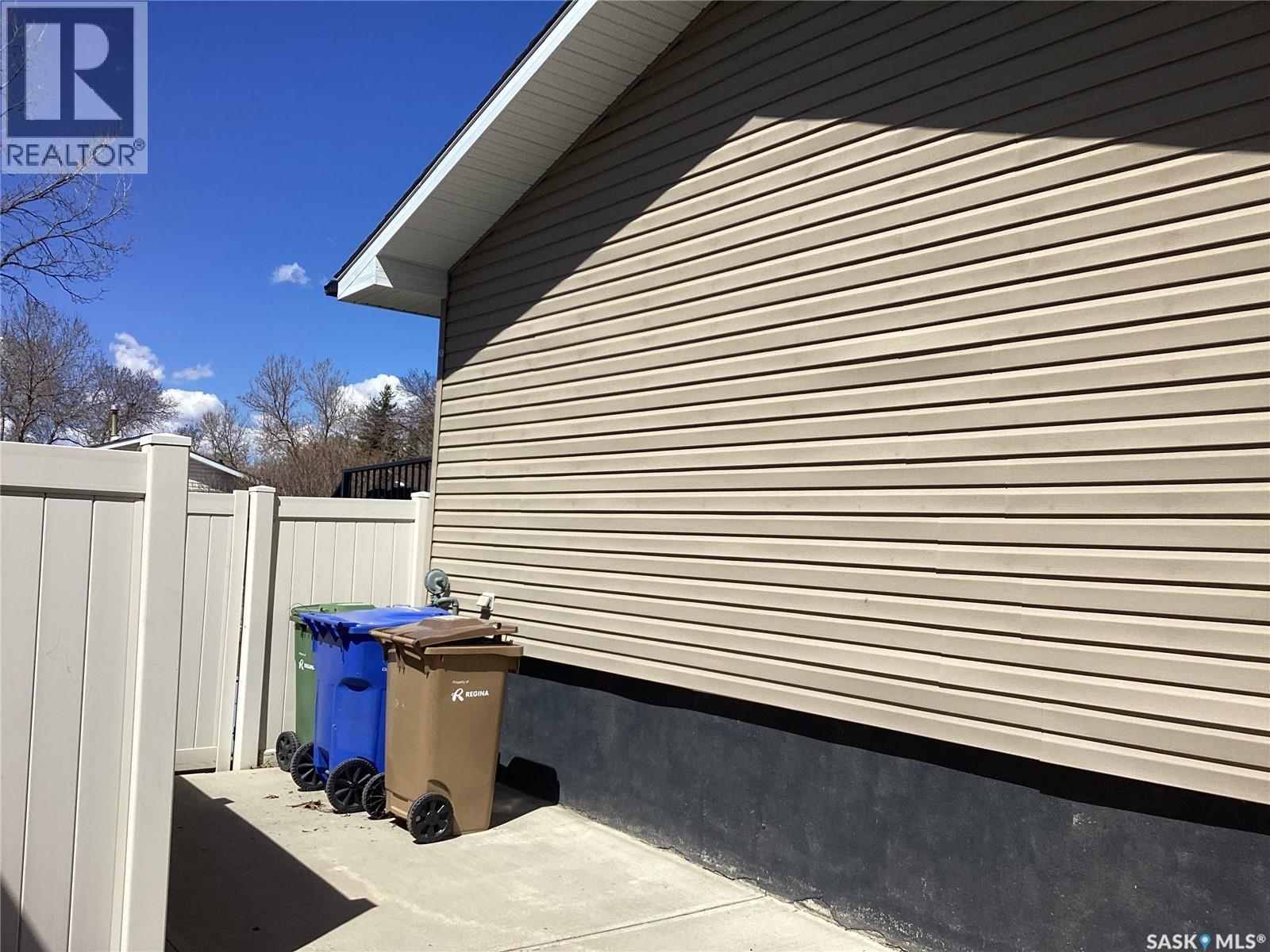 1526 Brown Street, Regina, Saskatchewan  S4N 4R7 - Photo 26 - SK035806