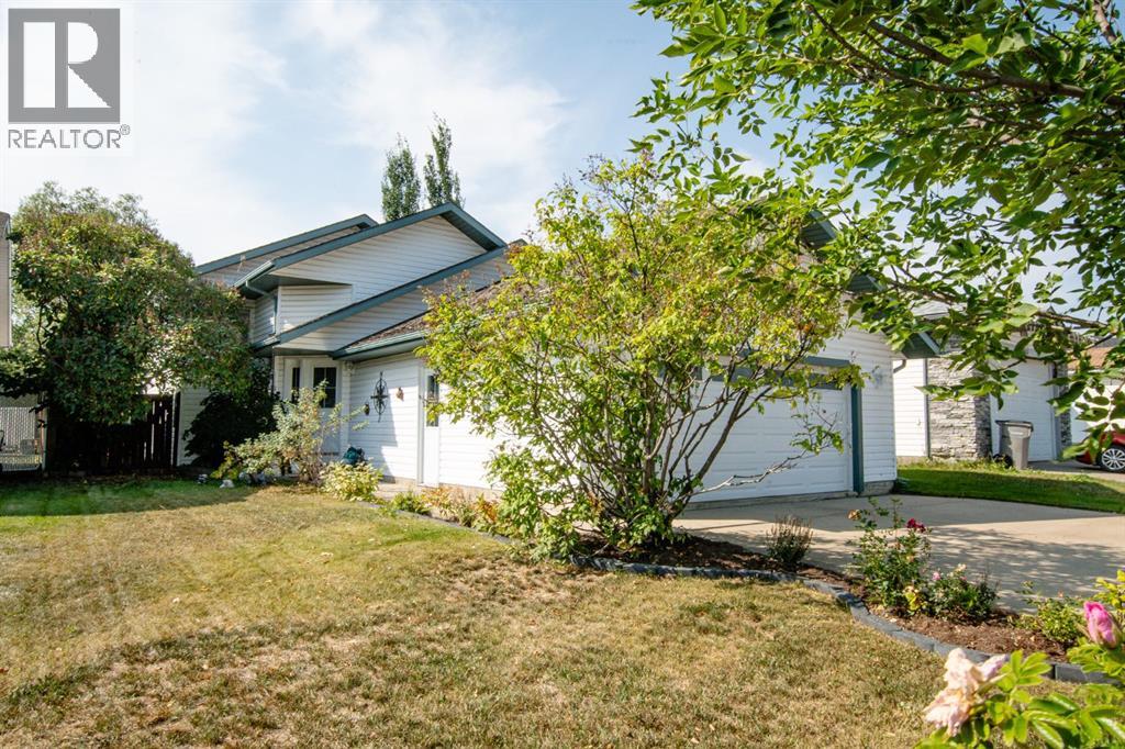 10509 Kateri Drive, Grande Prairie, Alberta  T8W 2N1 - Photo 1 - A2303002