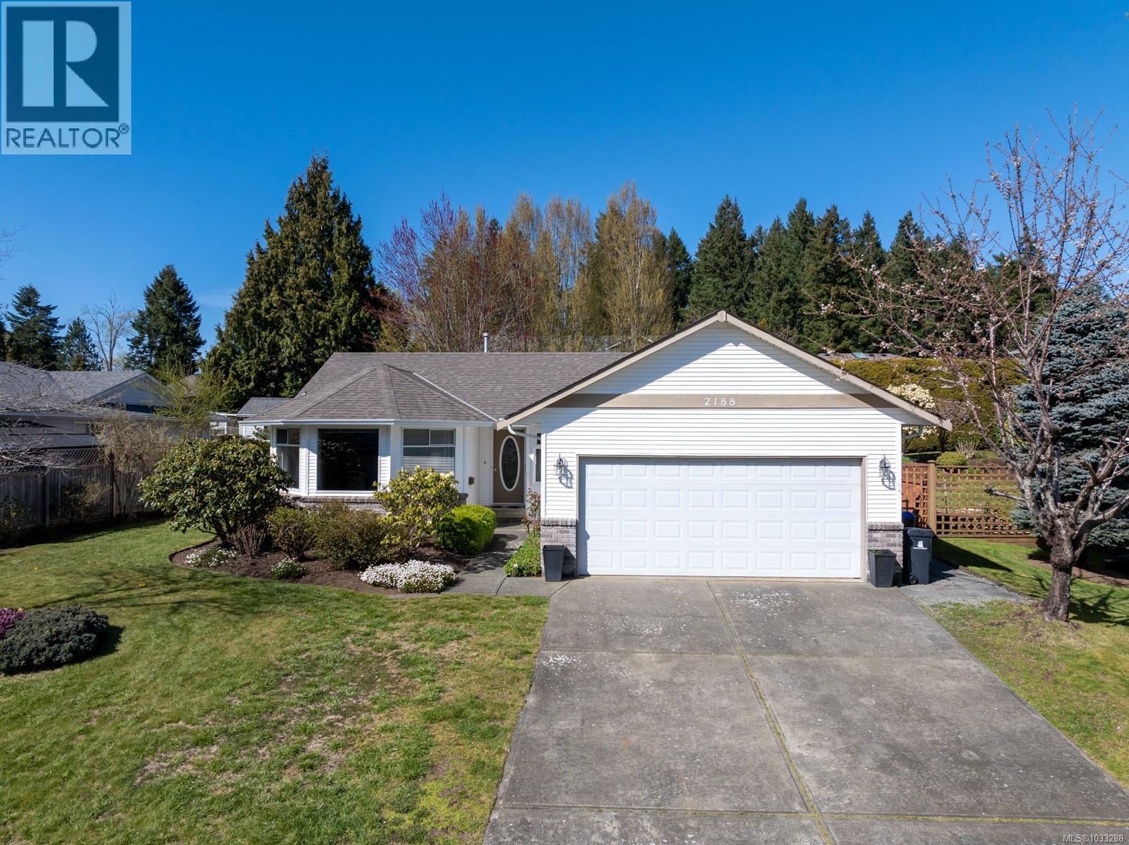 2188 Cardinal Pl, Comox, British Columbia  V9M 3G2 - Photo 4 - 1033288
