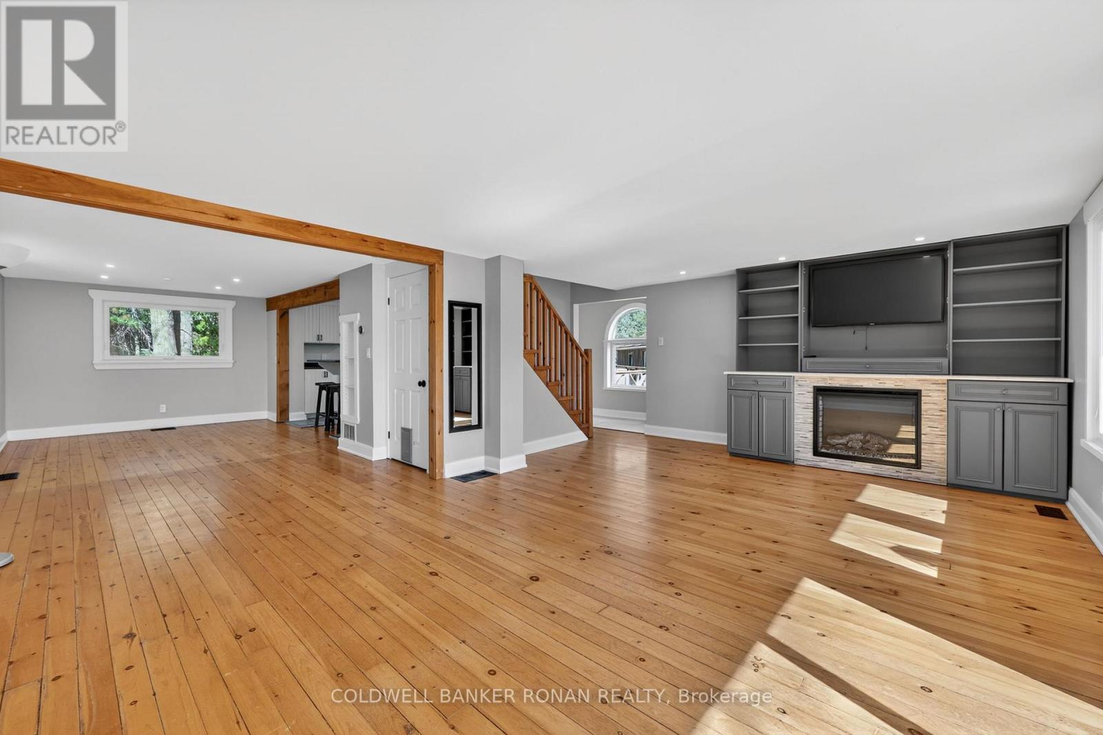 157 Woodland Drive, Wasaga Beach, Ontario  L9Z 2V4 - Photo 8 - S13121250