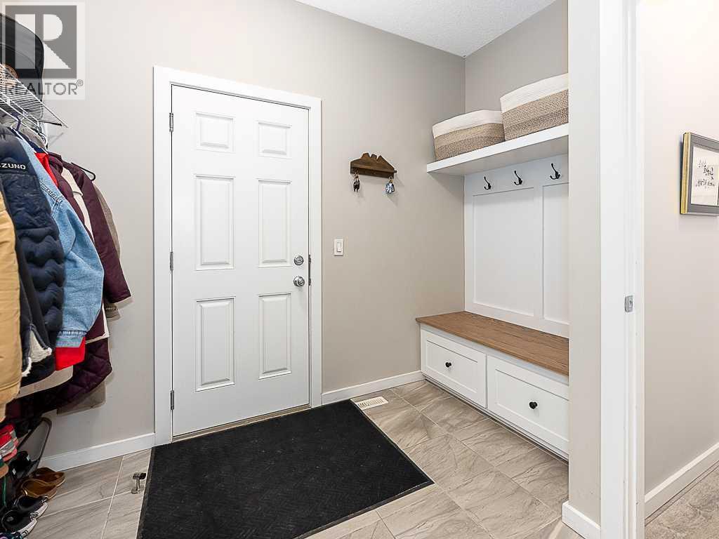27 Heritage Heights, Cochrane, Alberta  T4C 2R4 - Photo 21 - A2309460