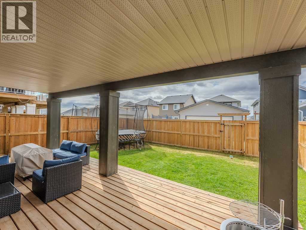 27 Heritage Heights, Cochrane, Alberta  T4C 2R4 - Photo 4 - A2309460