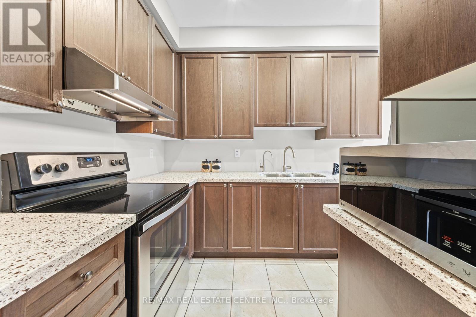62 Sussexvale Drive, Brampton, Ontario  L6R 0W2 - Photo 17 - W13123222