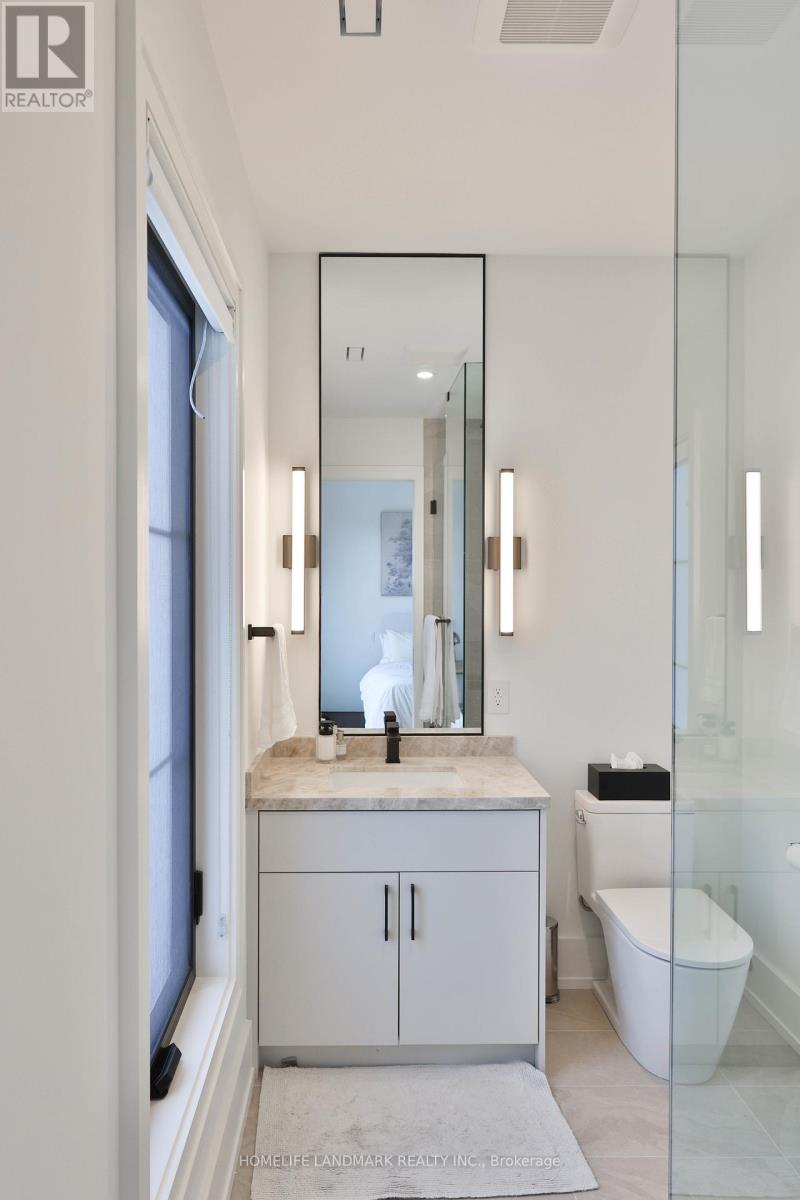 12 Bernice Avenue, Toronto, Ontario  M8Y 1Z6 - Photo 37 - W13123274
