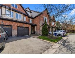 16 - 300 RAVINEVIEW WAY, Oakville, Ontario