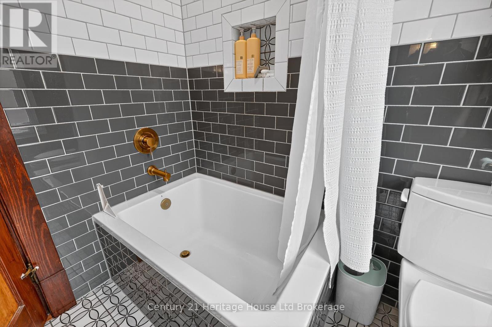 520 Mary Street, Woodstock, Ontario N4S 4S7 - Photo 22 - X13123664